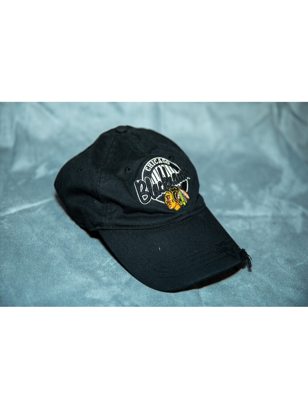 Chicago Blackhawks NHL Hockey Strapback Vintage Hat / Cap - Men's One Size